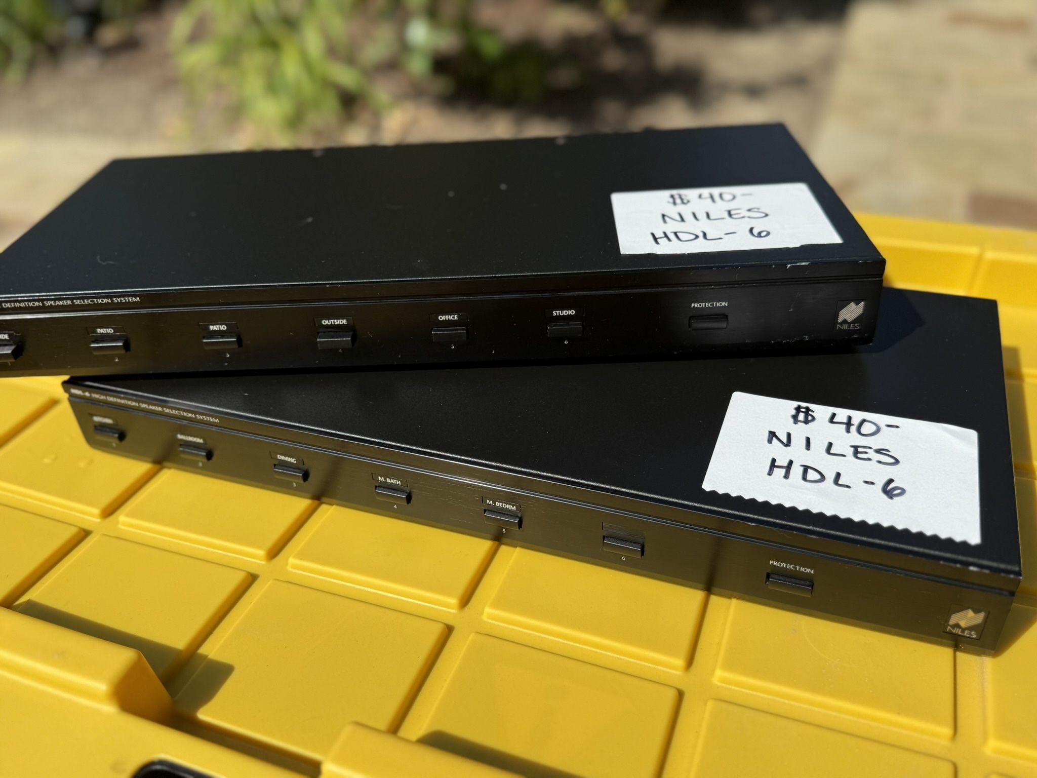 Niles HDL -6 Speaker Selection System