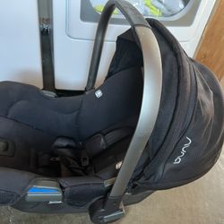 Nuna Infant Car Seat