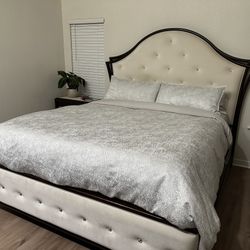 California King Bed, Dresser & Nightstand