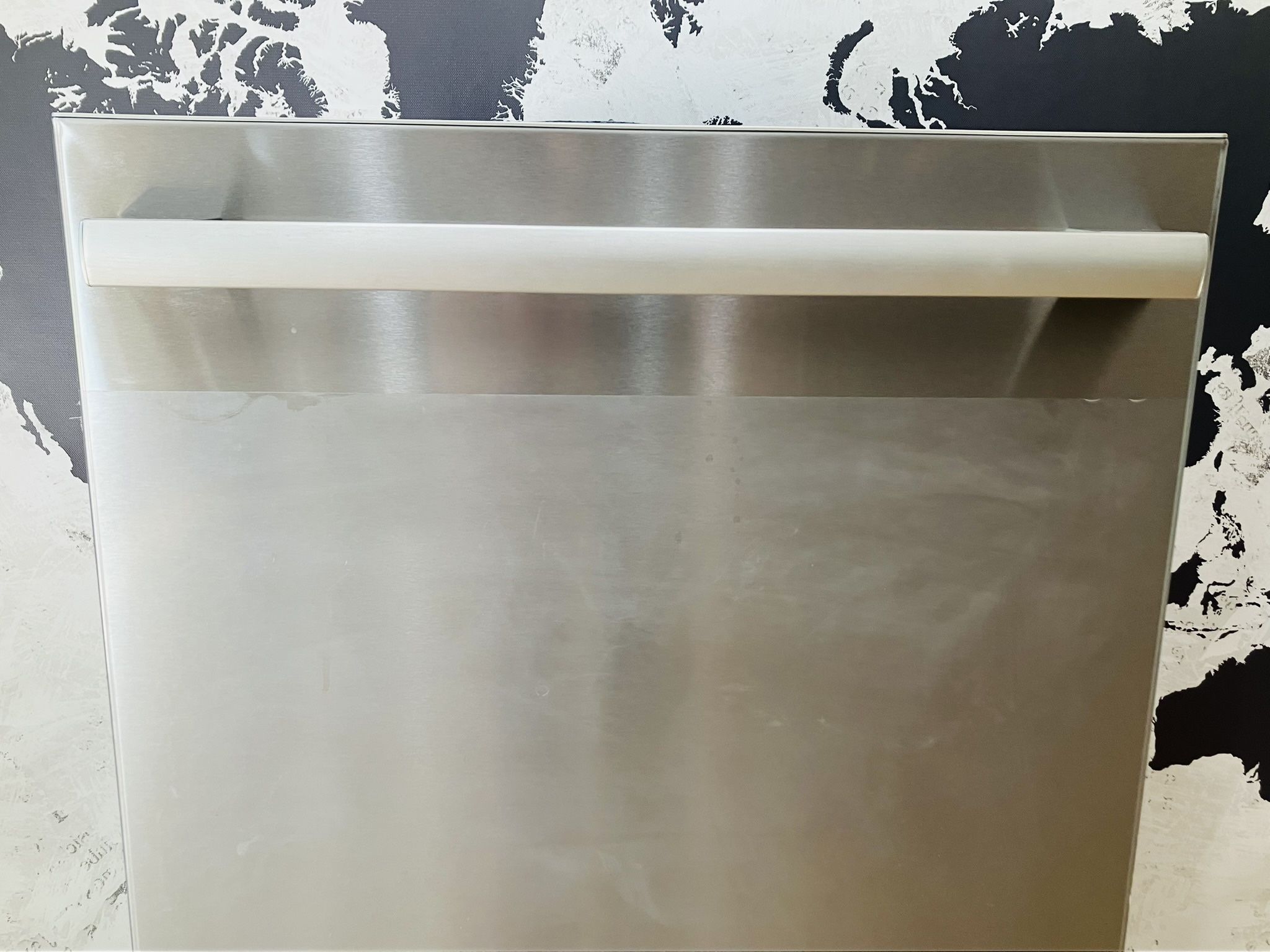 BOSCH - SUPER SILENCE+ - CRYSTAL DRY - 40dBA - 3RD RACK - DISHWASHER