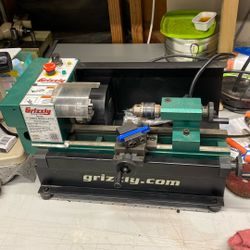 Grizzly Mini Lathe