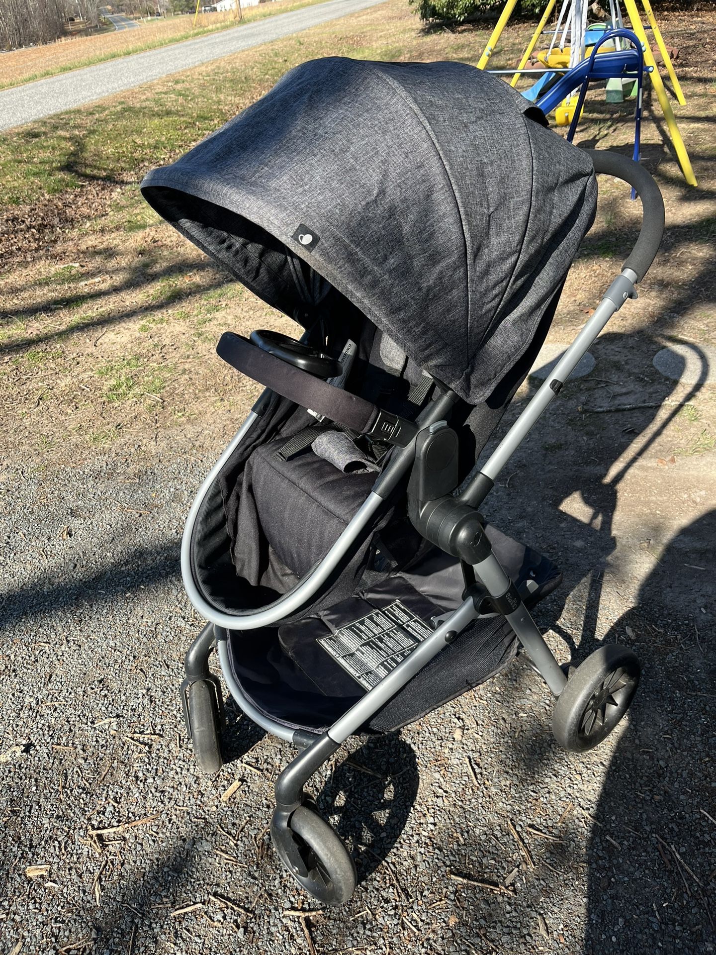 Evenflo Pivot Stroller