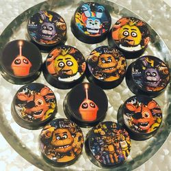 Treats any theme available
