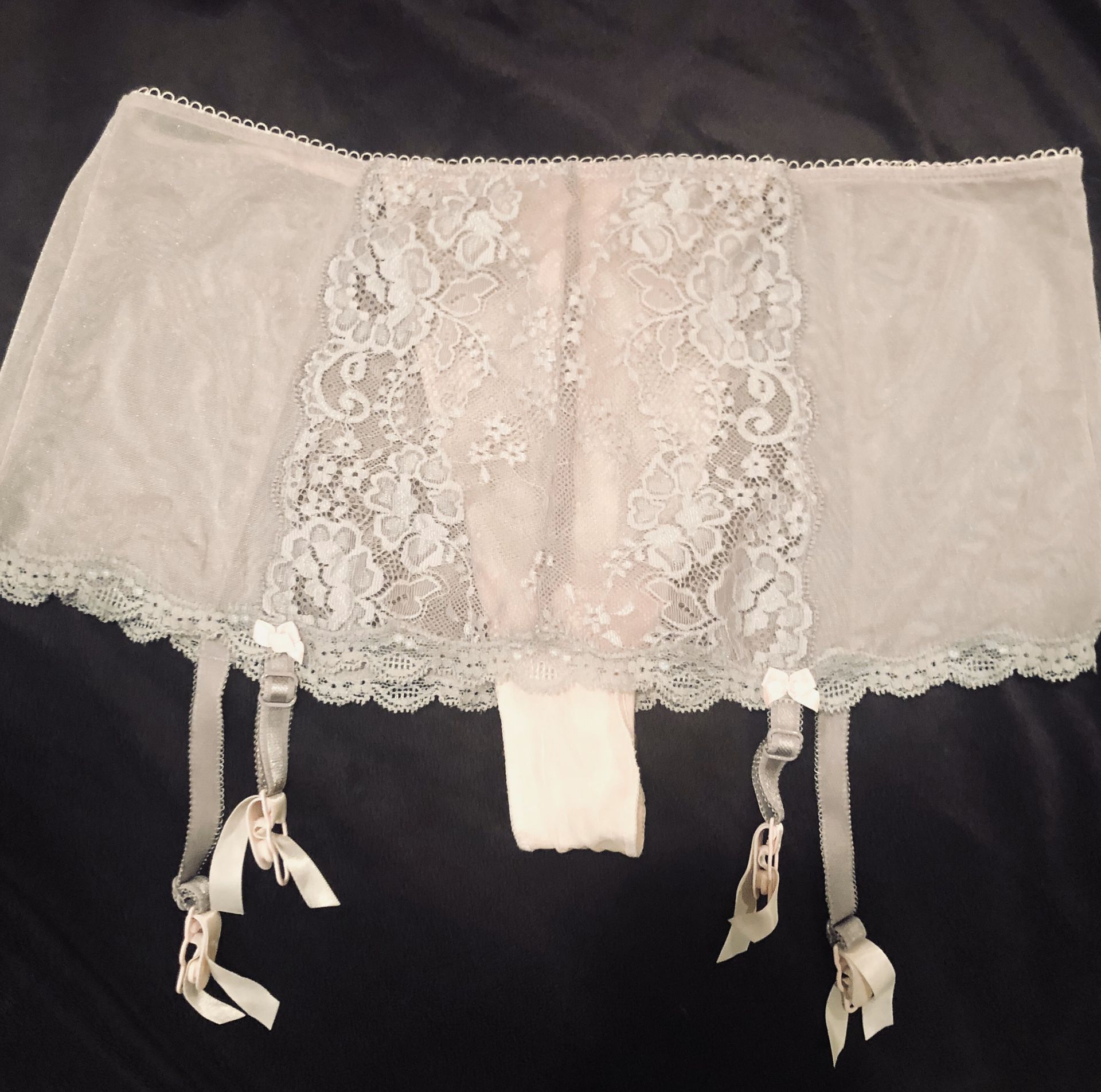 Victoria’s Secret garter belt