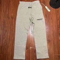 🔥 FEAR OF GOD ESSENTIALS SWEATPANTS – DARK OATMEAL – SIZE S (NEW)
