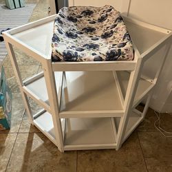 Corner Changing Table  