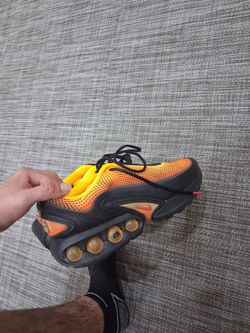 Nike Air Max Dn Orange Black Sneaker