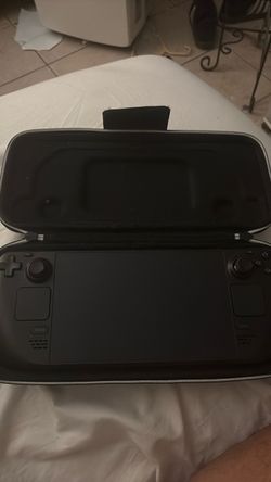 1TB Steam Deck with 512 sandisc memory card