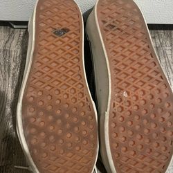 Vans knuskool platform black/white size 6 women’s