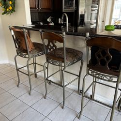 Bar Stools 