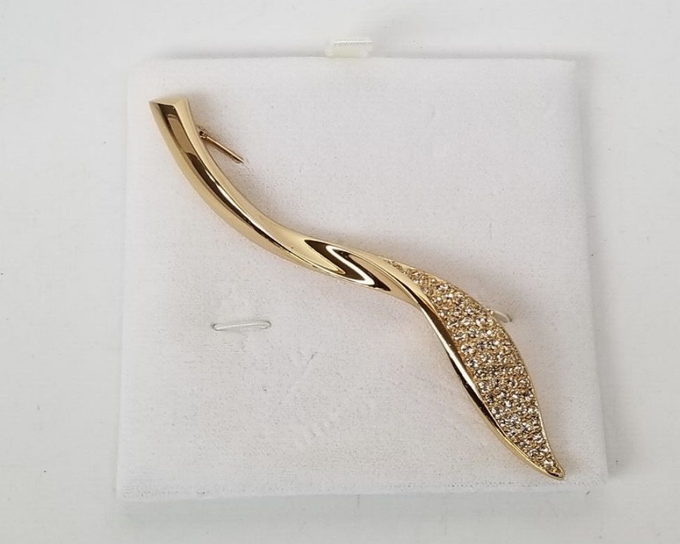 Vintage Gold Tone rhinestone Christian Dior brooch pen