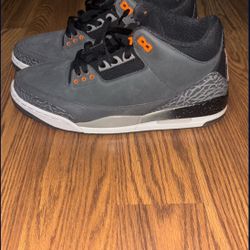 Jordan Retro 3 “FEAR” & Jordan Retro 13 “BLUE GREY”