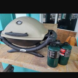 Weber portable tabletop grill