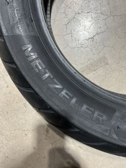 150/80-16 Metzeler Ultra 888 Tire