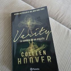 Verity Spanish Version By Collen Hoover 