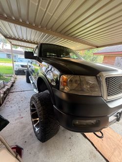 2005 Ford F150 Supercrew Cab FX4