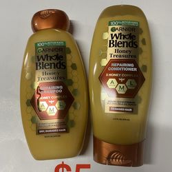 Garnier Whole Blends Repairing Treasures Hair Care Set