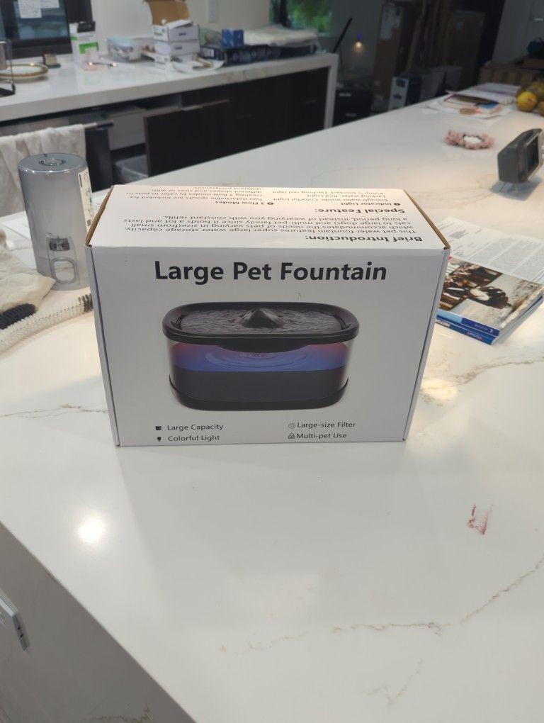 Large Pet Fountain