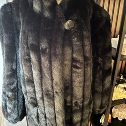 Style VI ltd vintage style faux for large coat black not tag see measurements 