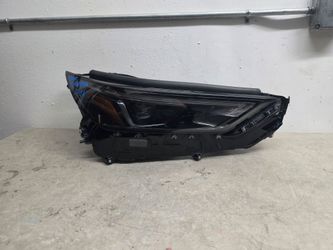 Right headlight toyota grand highlander 2024 2025 2026