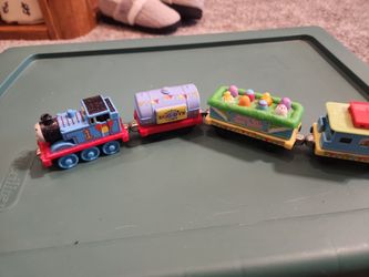 $19.95

Thomas Train Lot EASTER Egg Car & Caboose 2002 Vintage Thomas Friends Die Cast Metal Take Along Cars Happy Easter Set Colorful Eggs Chicks