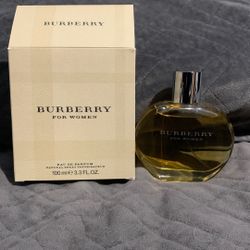 Burberry For Women Perfume 