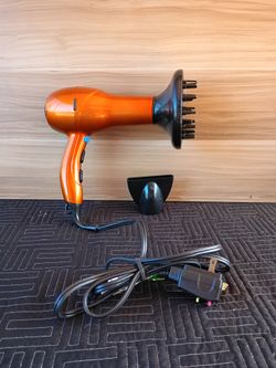 Infiniti Pro Conair Quick Styling Hair Dryer 1875W with Diffuser & Concentrator