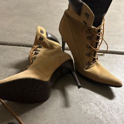 Cute Heel Boots!