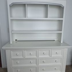 Dresser For Sale - Best For Nursery