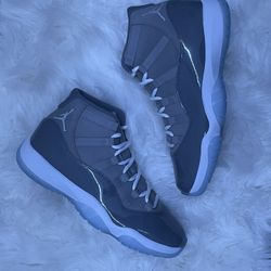 Jordan 11 (Cool Grey)