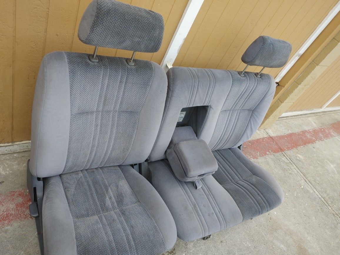 Toyota T100 Pickup Seats