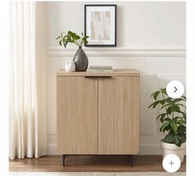 Walker Edison 32" Scandinavian 2 Door Accent Cabinet