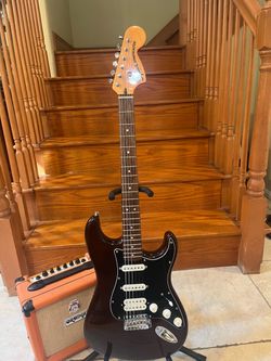 Squier Classic Vibe Stratocaster (Mint) w/ Orange Crush 12 Amp