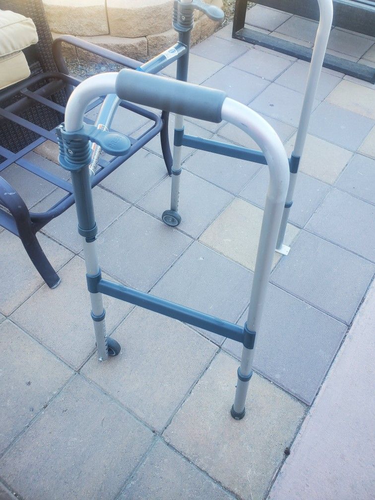walker medical INVACARE