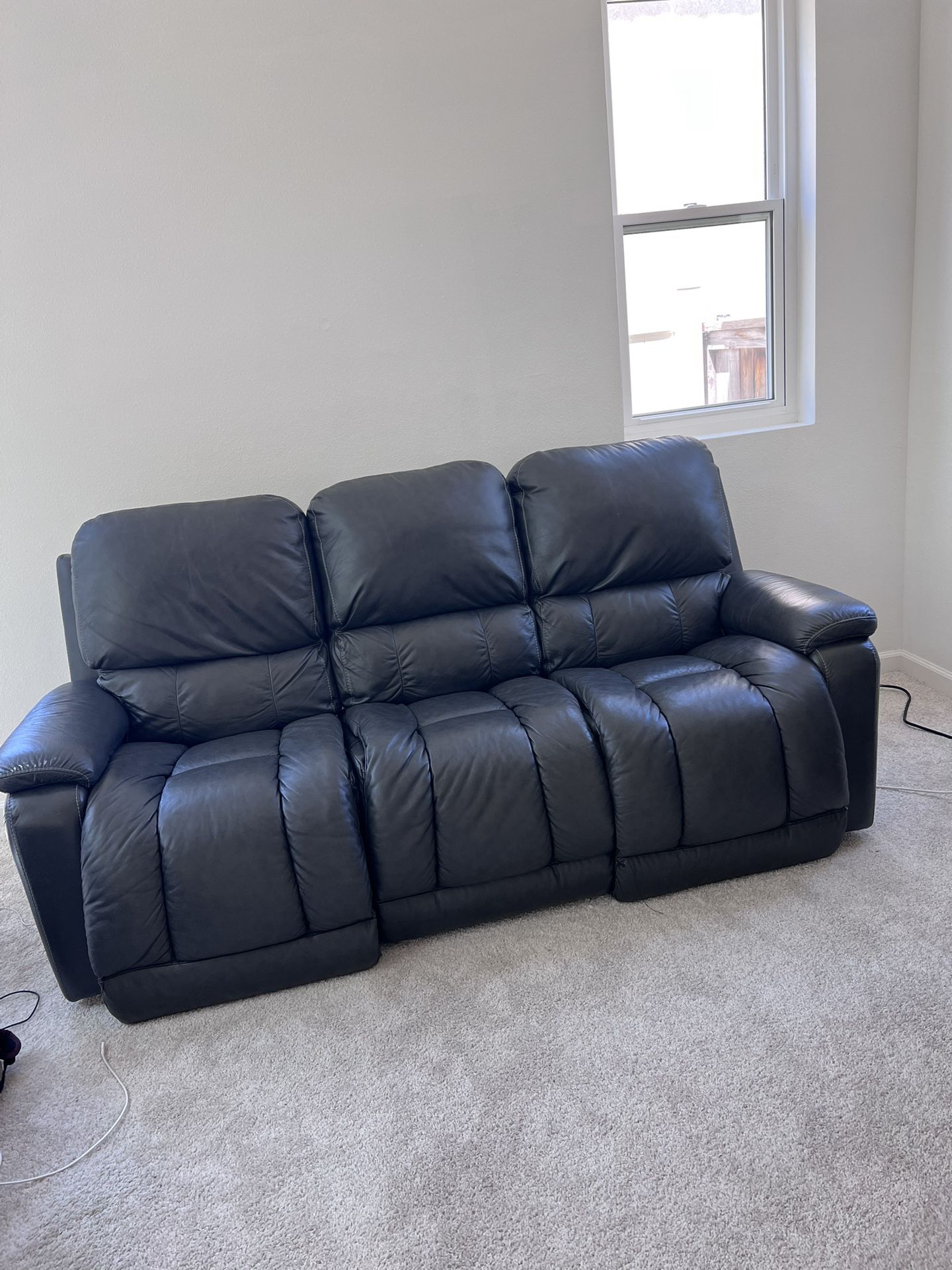 La-z Boy Leather Sofa