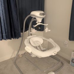 baby swing / bouncer 