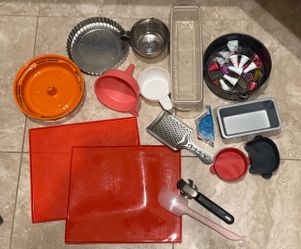 16-Piece Baking & Kitchen Tool Starter Bundle