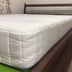 Almost new mattress