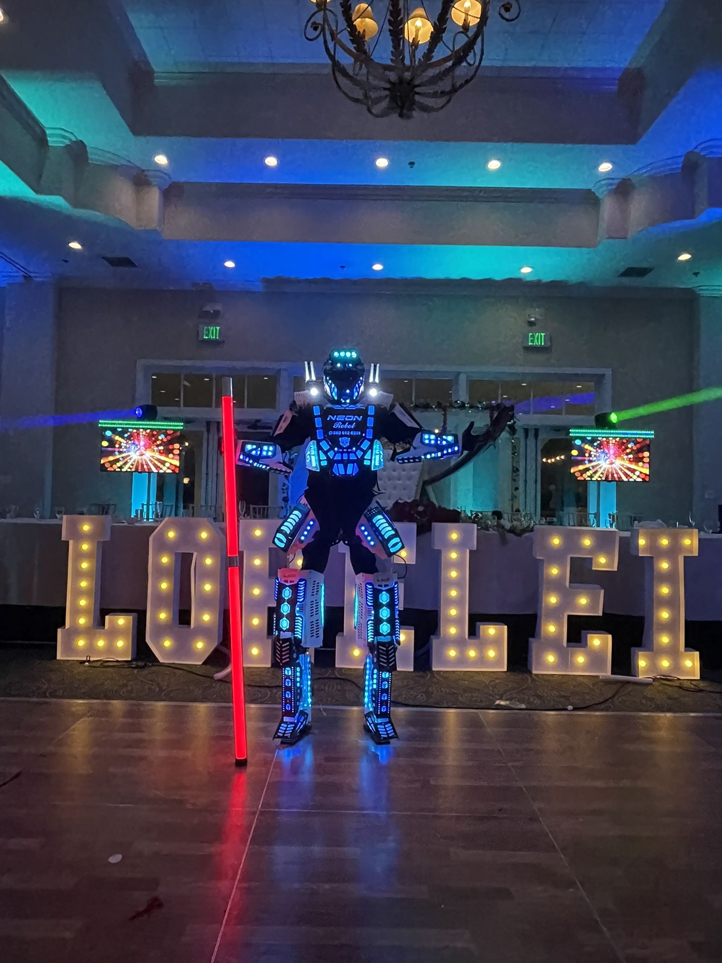 Neon Robot 🤖 