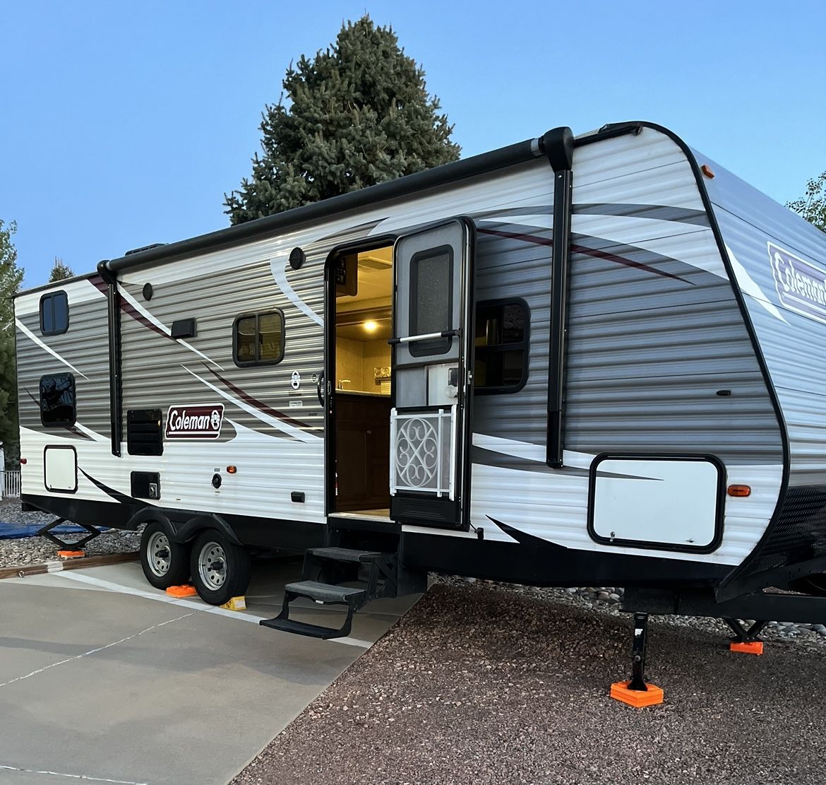 2016 Aspen Trail Double Bunks