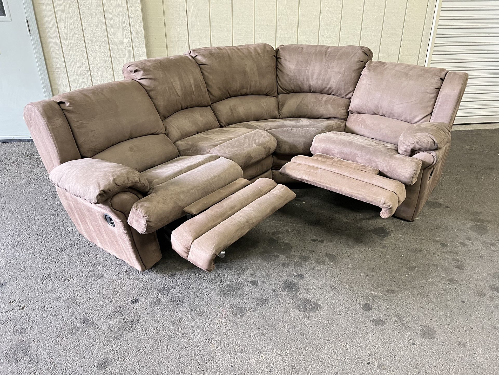 Small Sectional Sofa With Recliner Matttroy