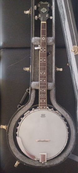 Fender fb-54 banjo with tkl case