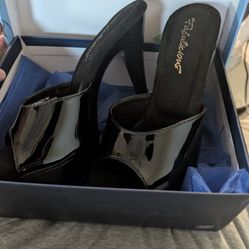 Women's Size 8 Heels