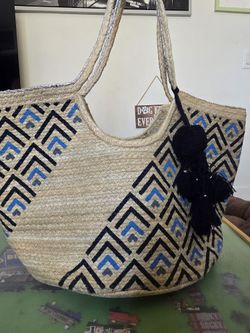 Weave Hand Bag