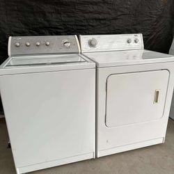 Whirlpool Washer And Dryer Laundry 