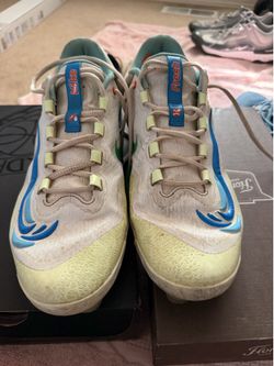 Nike Alpha Huarache Elite 4 Low MCS Cleats (White/Blue, Sz 12)
