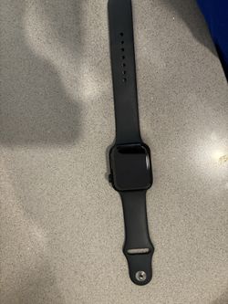 Apple Watch Series 8