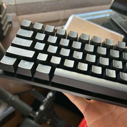 Razer Huntsman Mini (pick up only 79928)