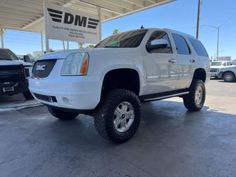 2009 Yukon Denali HUGE LIFT
