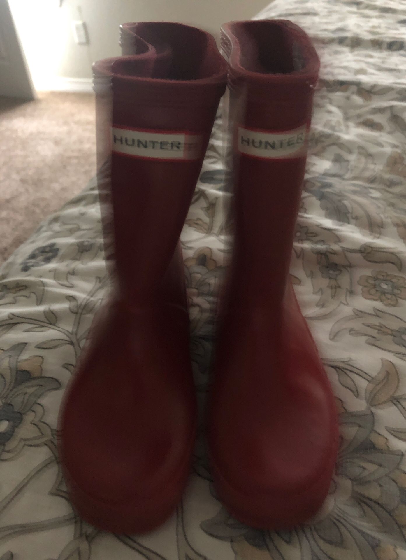 Red Hunter Rain boots size 10 kids